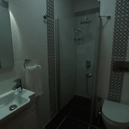 Le Mansion Hotel